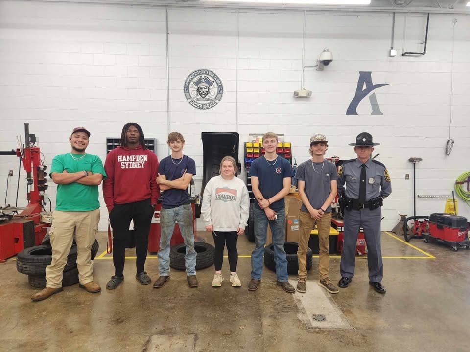Raider Garage Seniors Earn State Inspection Licenses